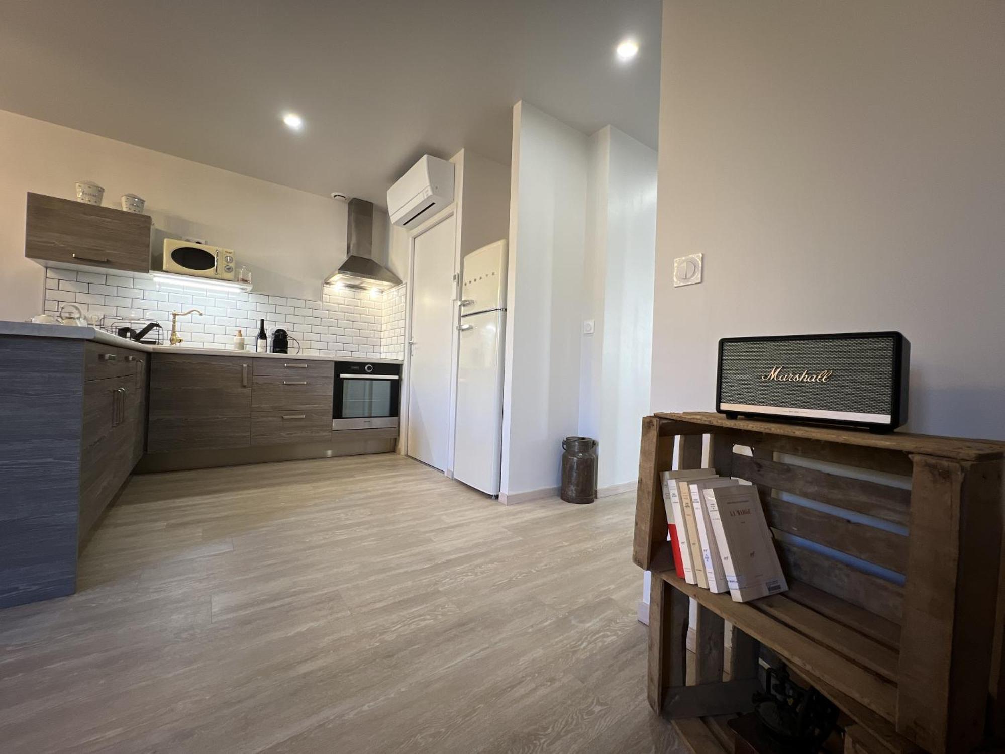 Babolene Shabby Apartment